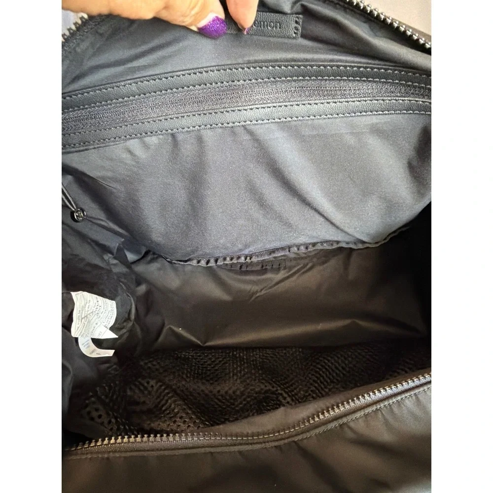 Lululemon Black Nylon Gym Bag Duffel Laptop Compartment Travel Tote
